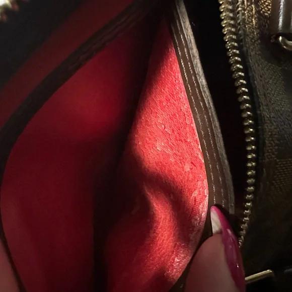 Louis Vuitton Speedy 35 in Damier Ebene - Picture 10 of 11